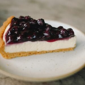 Blueberry Glaze Cheesecake (Eggless)
